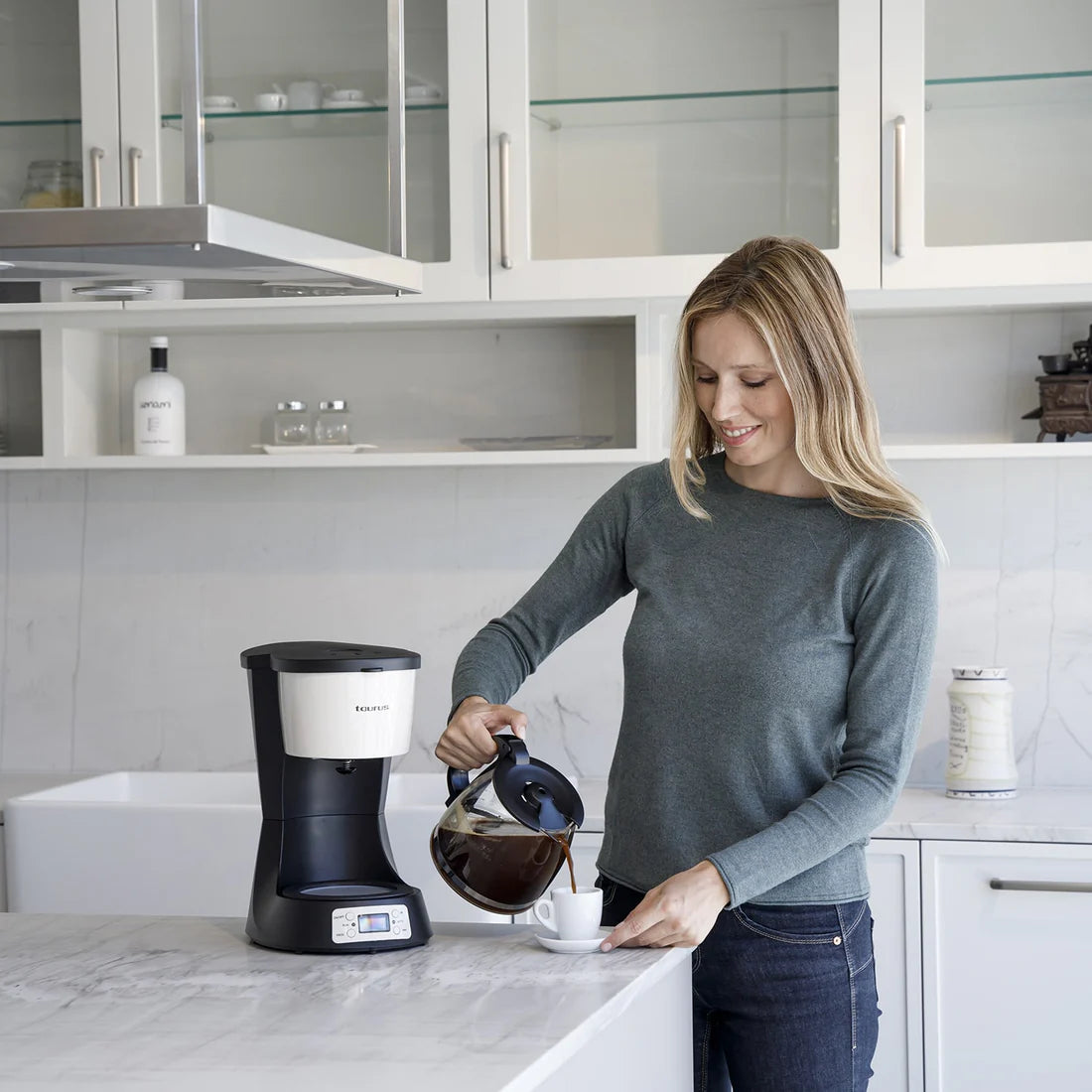 TAURUS COFFEE MAKER Vintage digital cream