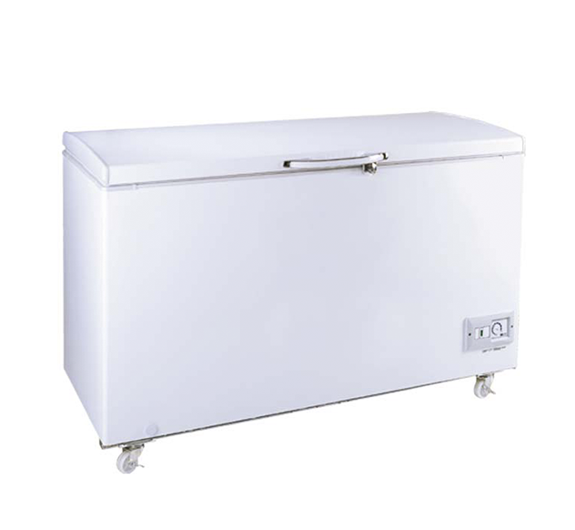 Concord FC1700 Chest Freezer / Single Hinged Solid Lids
