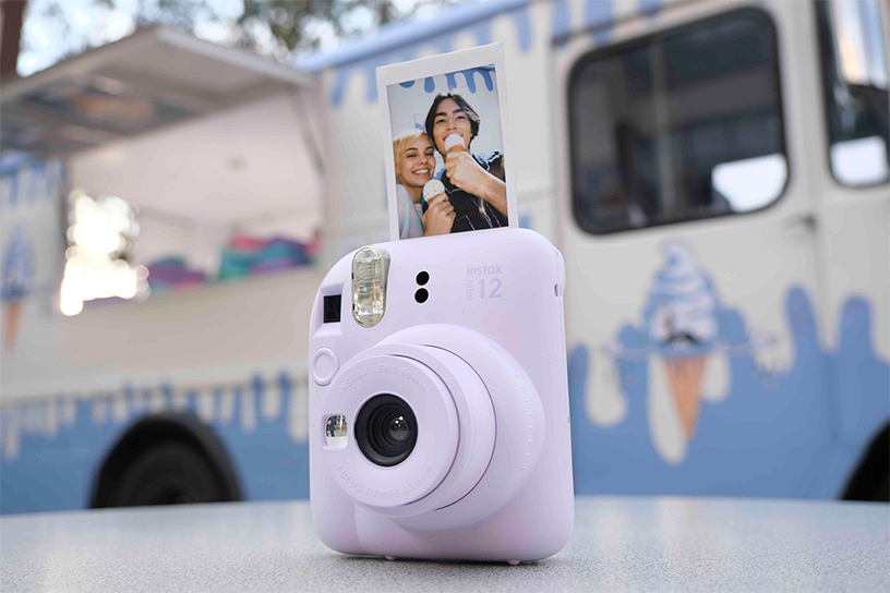 FUJIFILM Instax Camera Mini12